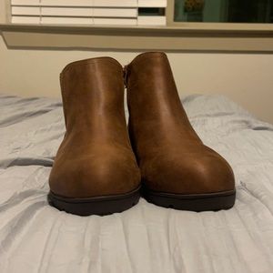 Torrid 9.5 Brown Boots